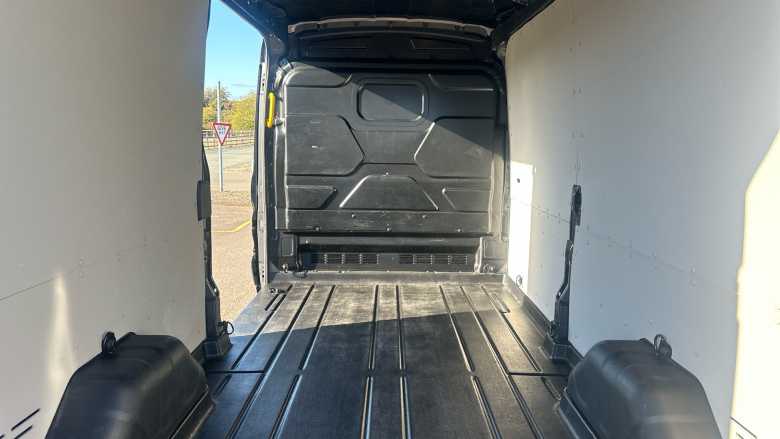 Ford Transit 350 L3 Diesel Fwd 2.0 EcoBlue 130ps H2 Leader Van Auto